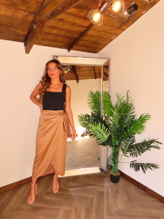 ELIZA Side Split Midi Skirt